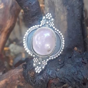 Rose quartz Ring